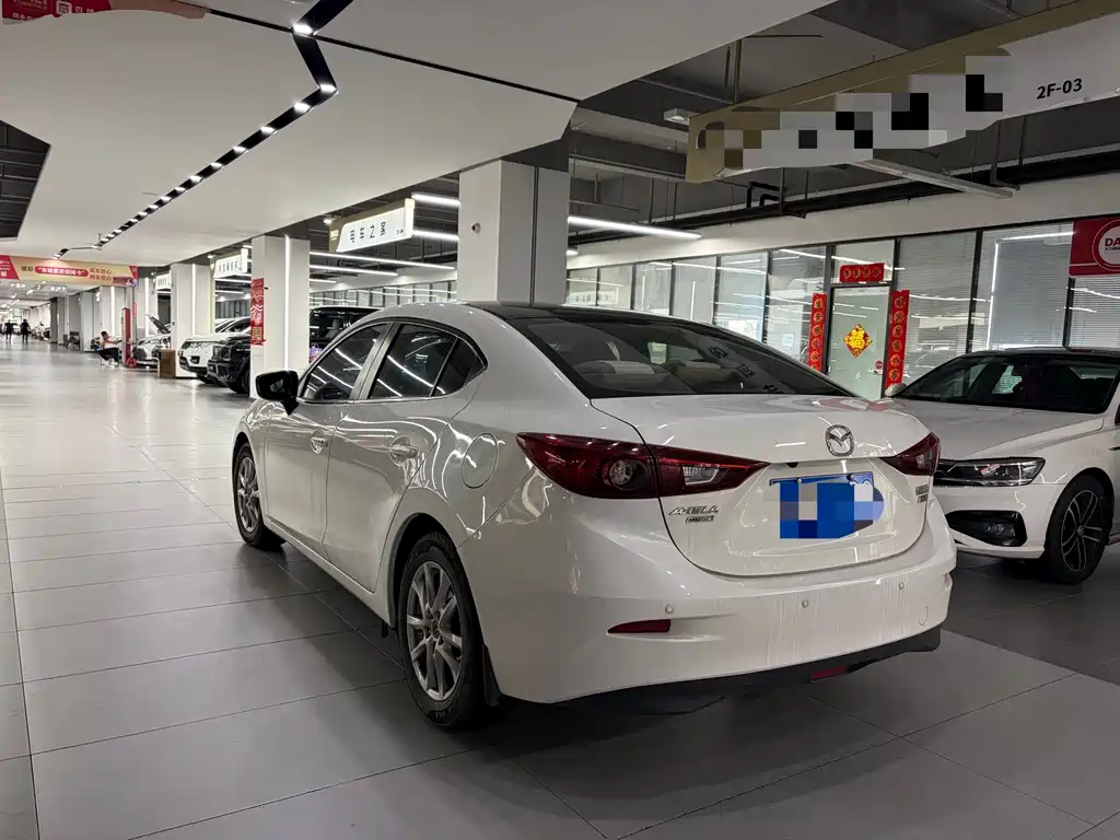 Mazda 3 Axela — миниатюра 5