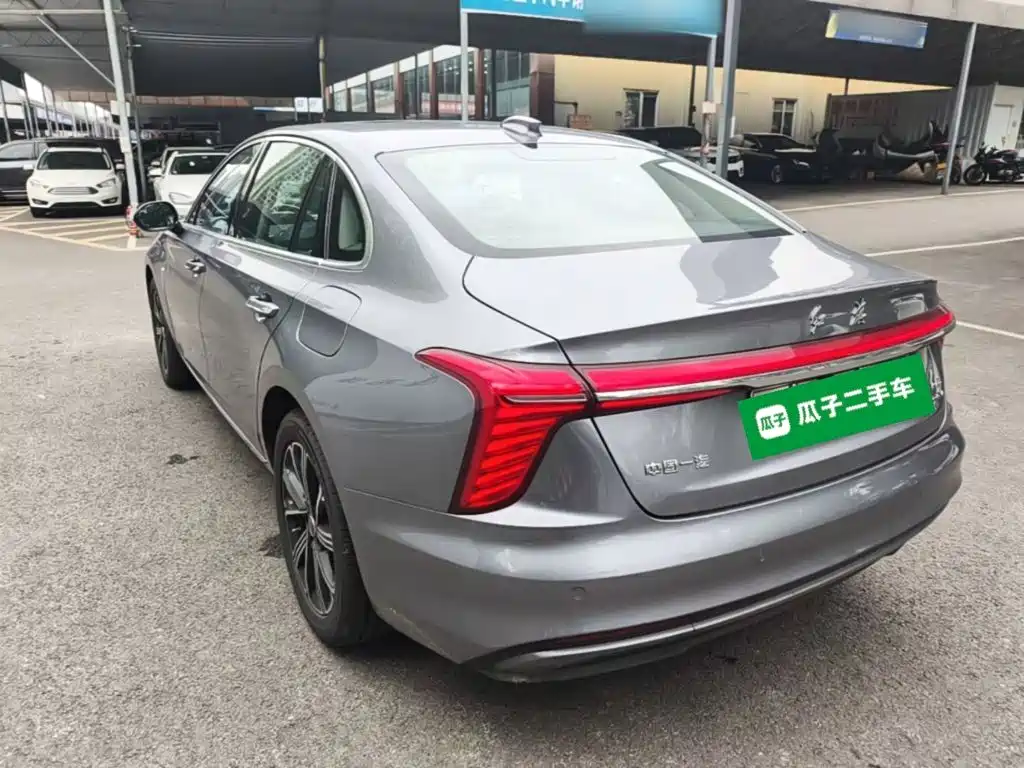 Hongqi Hongqi H5 PHEV — миниатюра 5