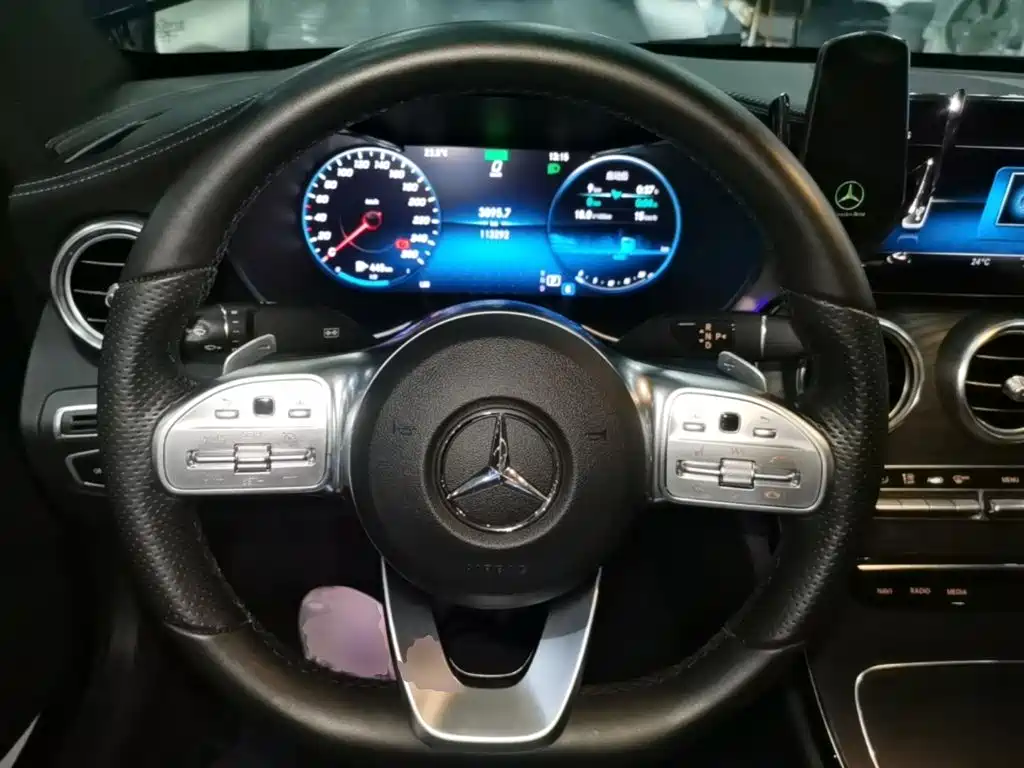 Mercedes-Benz C-Class (Import) — миниатюра 11