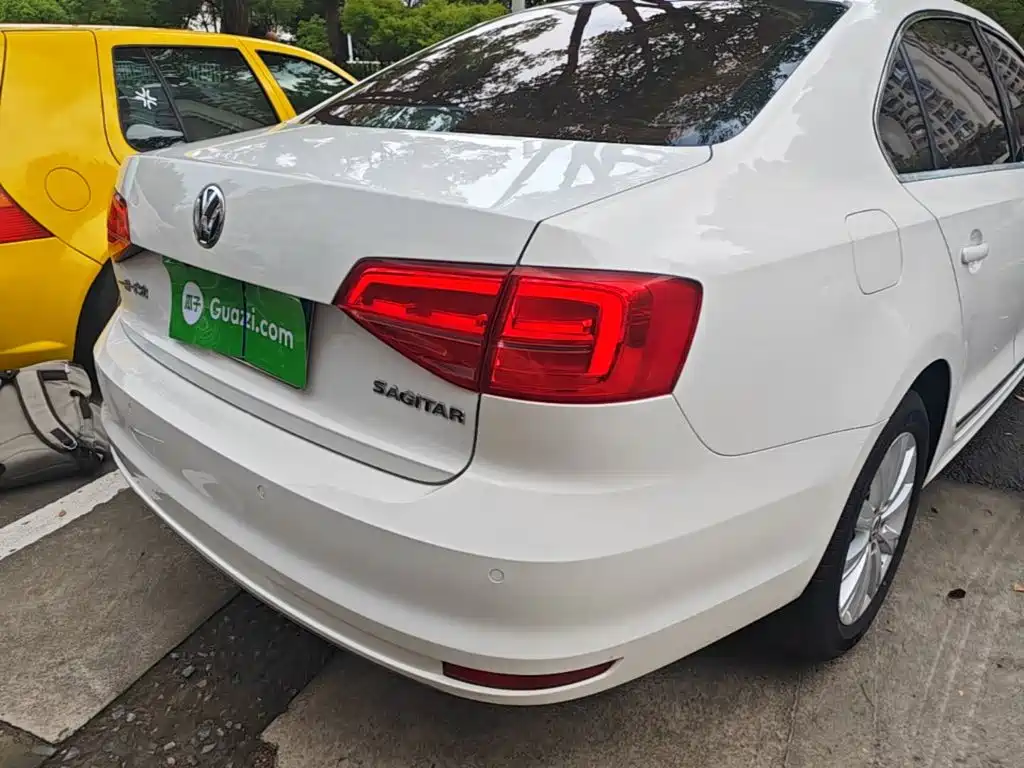 Volkswagen Sagitar — миниатюра 8
