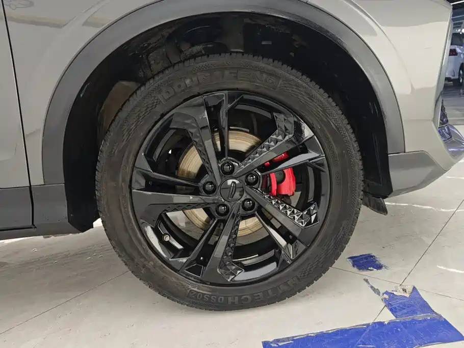 Geely Binyue — миниатюра 6
