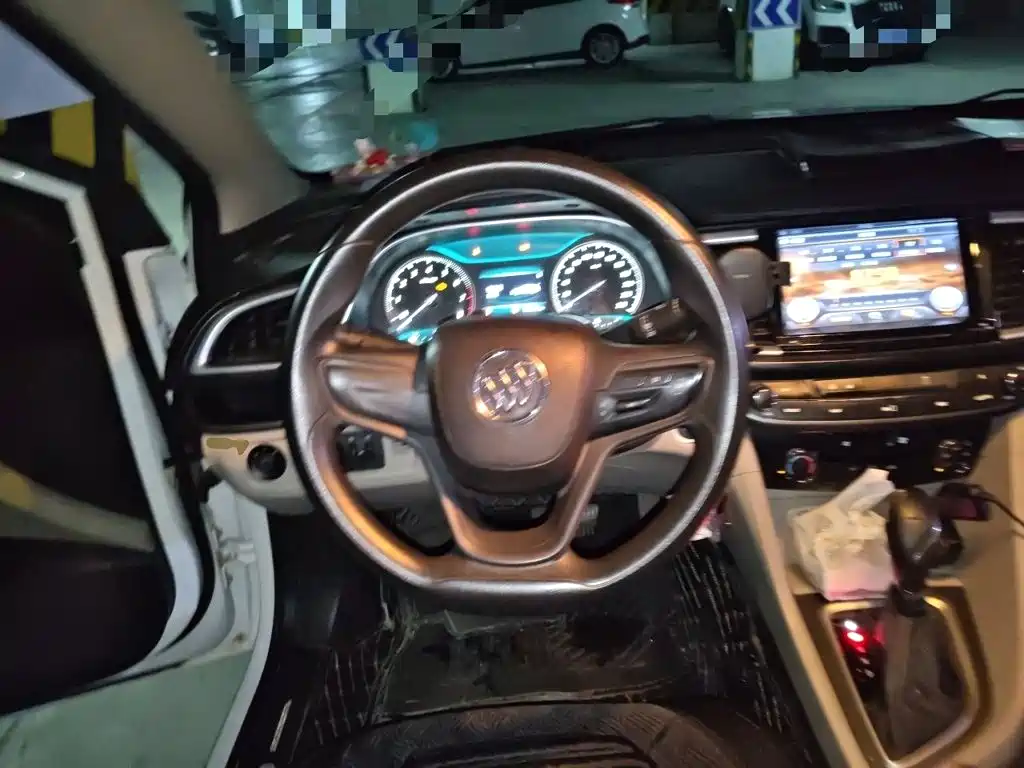 Buick Excelle — миниатюра 3