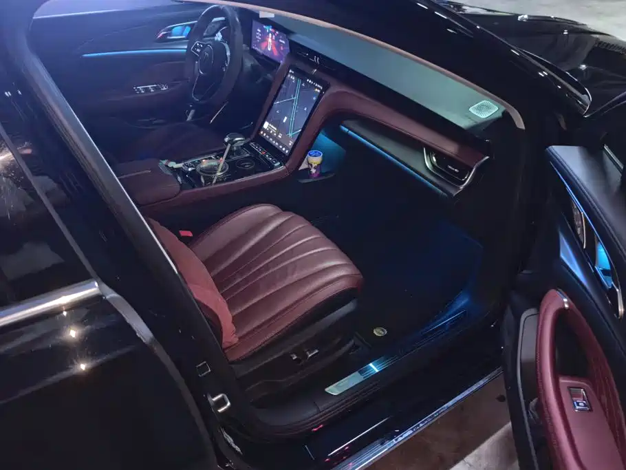 Hongqi Hongqi H5 — миниатюра 8