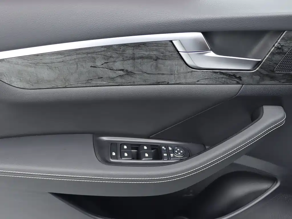 BYD Qin Pro NEV — миниатюра 11