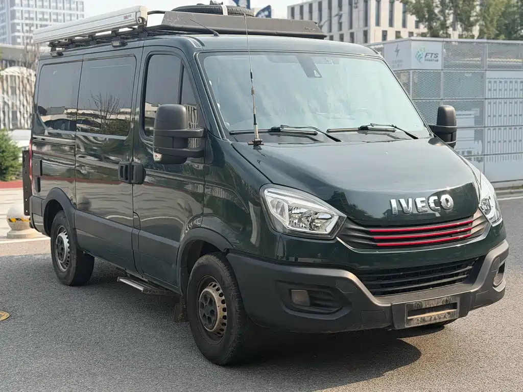 IVECO Ousheng — миниатюра 17