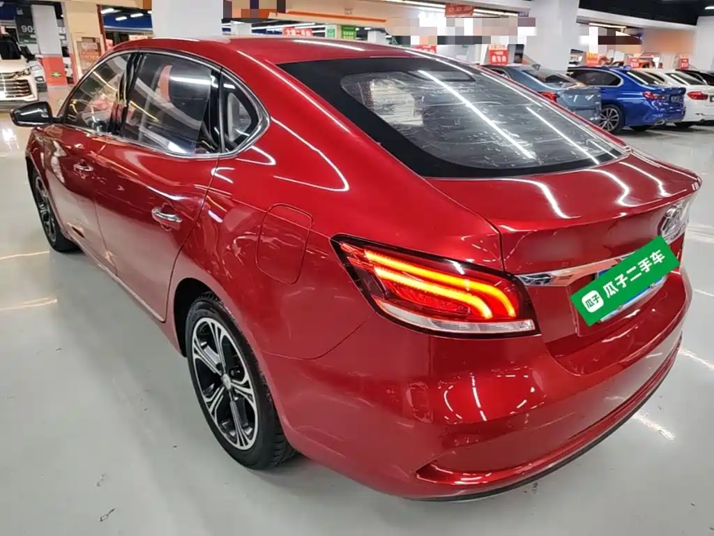 MG MG6 — миниатюра 5