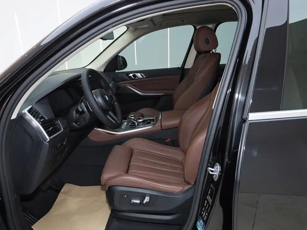 BMW X5 (Import) — миниатюра 19