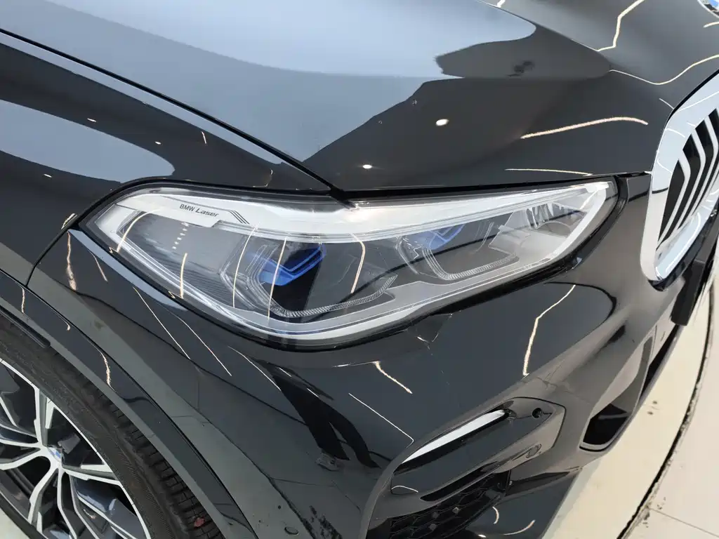 BMW X5 (Import) — миниатюра 28