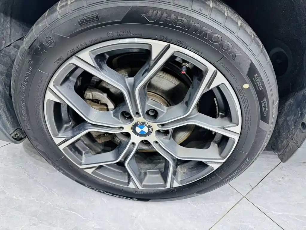 BMW X1 — миниатюра 13