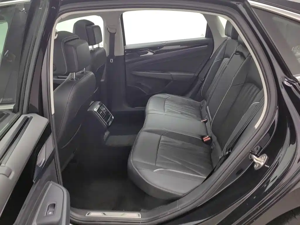Volkswagen Passat — миниатюра 15