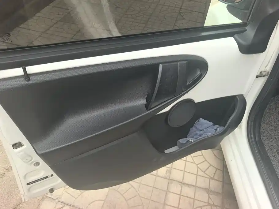 BYD e1 — миниатюра 7