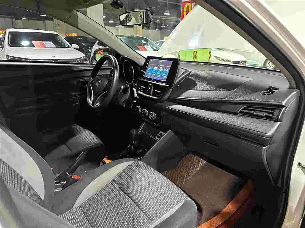 Toyota Vios — миниатюра 5