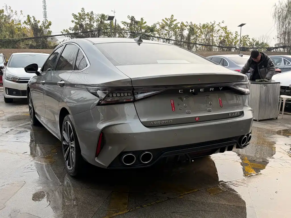 CHERY ARRIZO 8