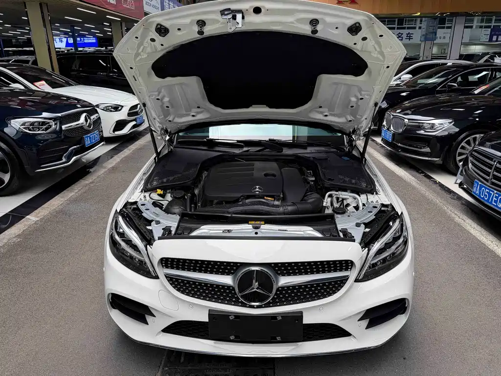 Mercedes-Benz C-Class — миниатюра 23