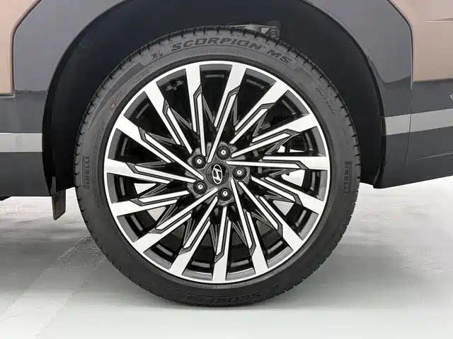 Hyundai Santa Fe — миниатюра 19