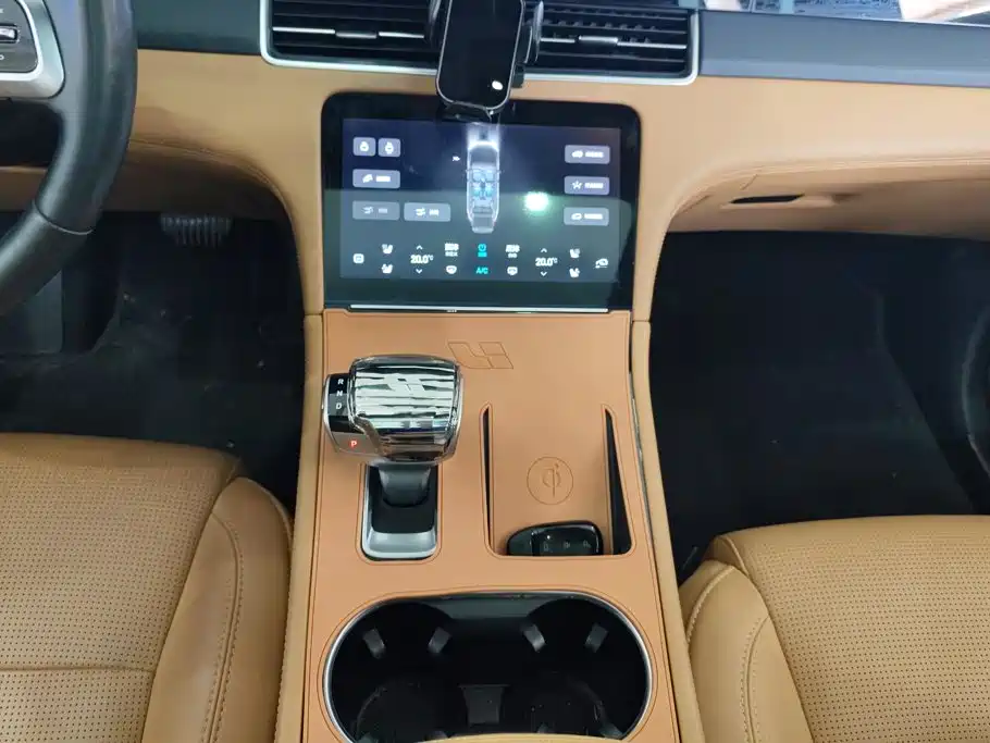 Li Auto Li ONE — миниатюра 16