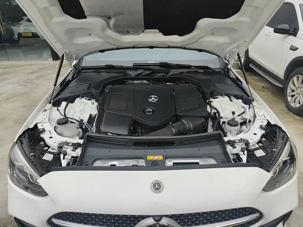 Mercedes-Benz C-Class — миниатюра 20