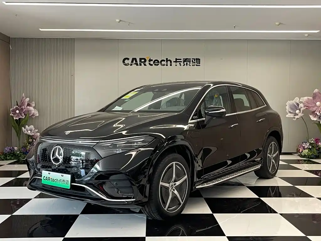奔驰EQS SUV 2025款 500 4MATIC 2026