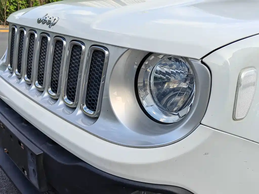 Jeep Renegade — миниатюра 17
