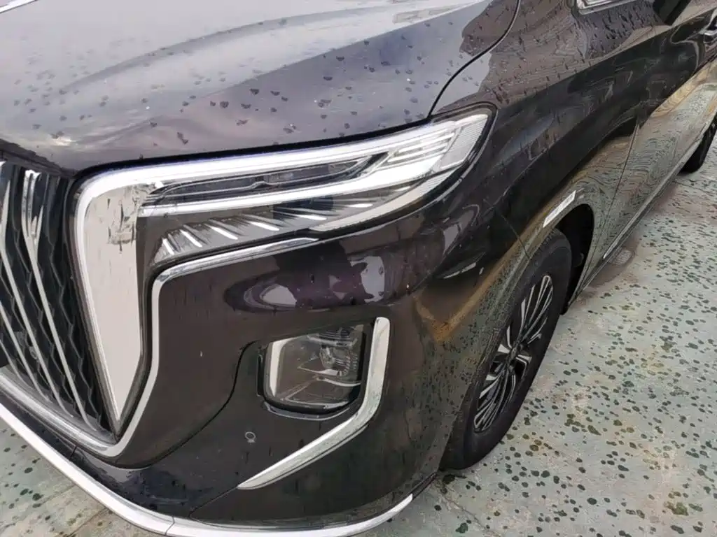 Hongqi Hongqi HQ9 PHEV — миниатюра 24