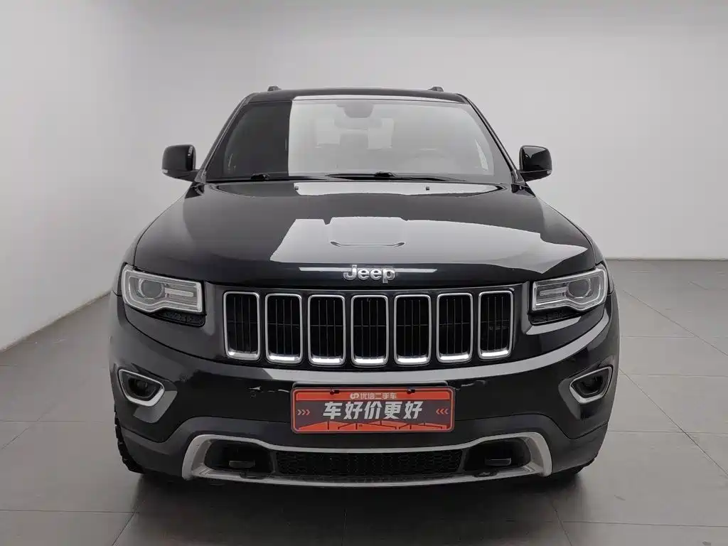 Jeep Grand Cherokee (Import) — миниатюра 3