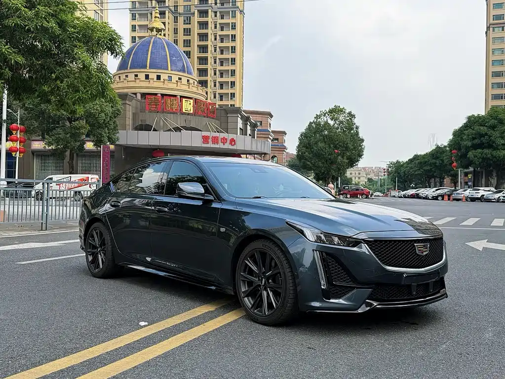 Cadillac CT5 — миниатюра 3