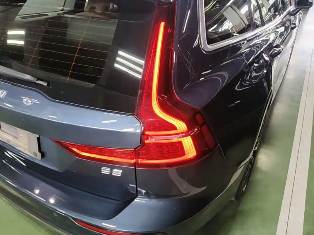 Volvo V60 — миниатюра 8