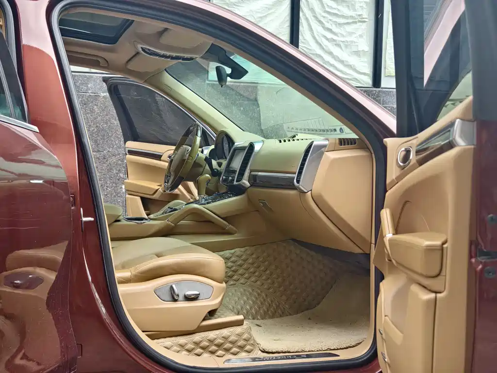 Porsche Cayenne 2011 Cayenne S 4.8L