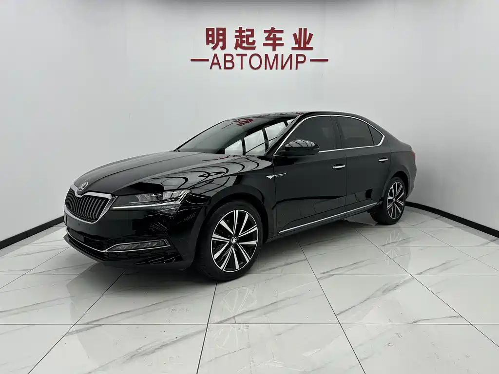 Skoda Superb 2023