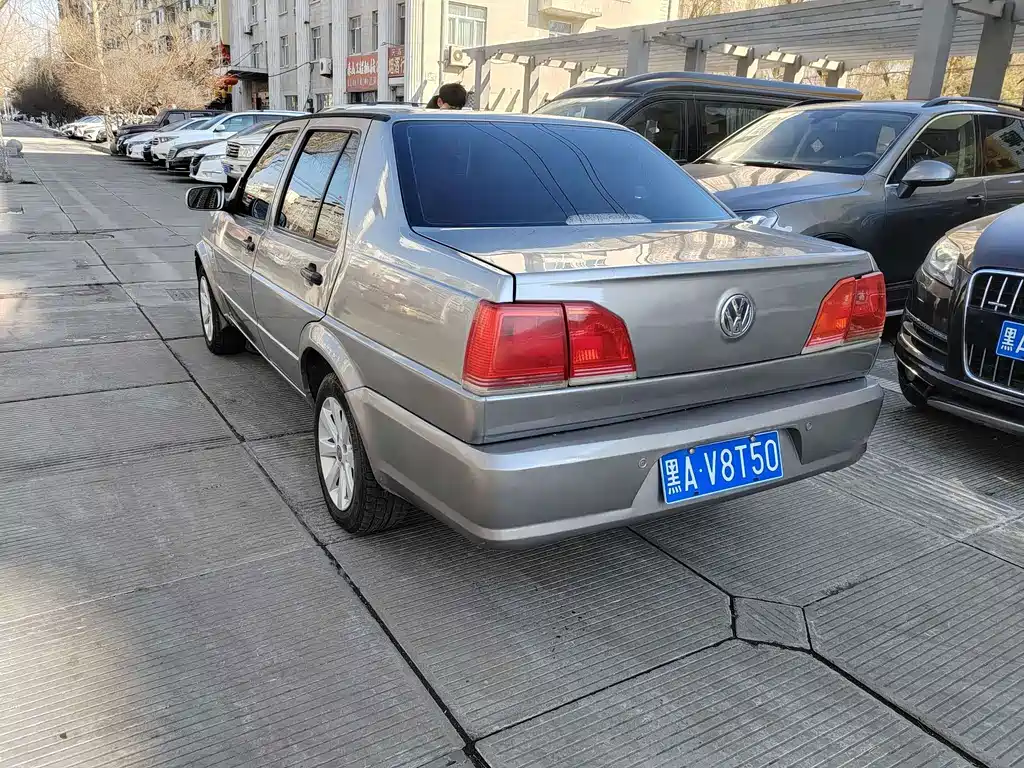 Volkswagen Jetta 1.6L Commemorative Edition, фото 4