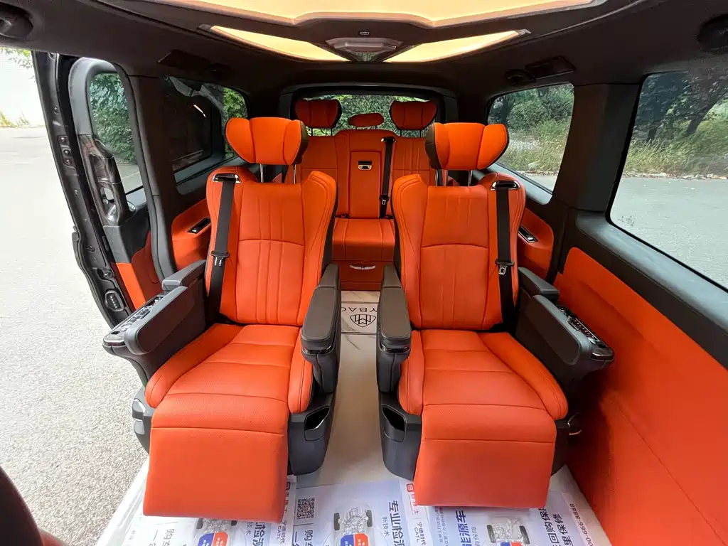 Mercedes-Benz Vito — миниатюра 13