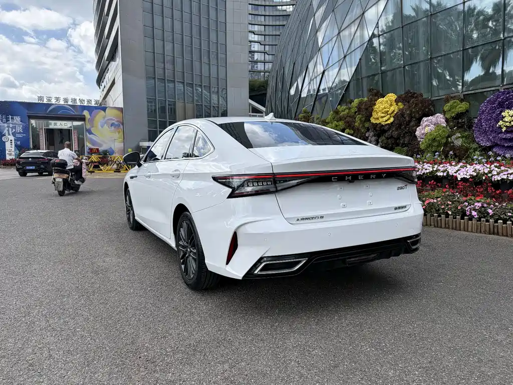 Chery Arrizo 8 — миниатюра 12