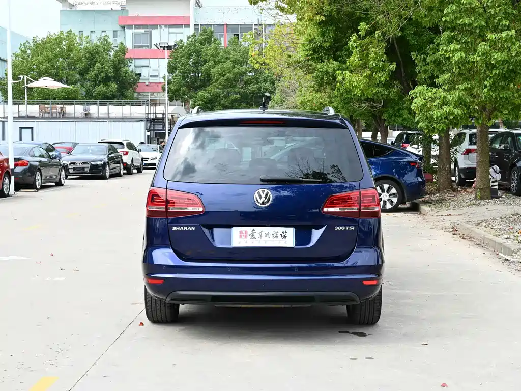 Volkswagen Sharan — миниатюра 4