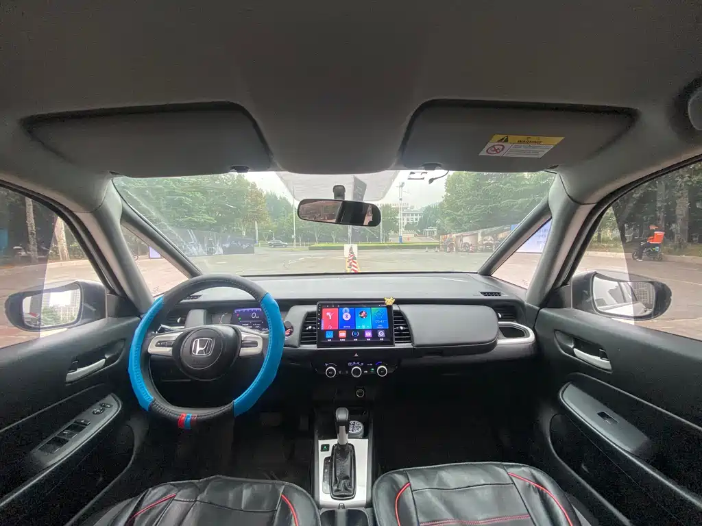 Honda Fit — миниатюра 11