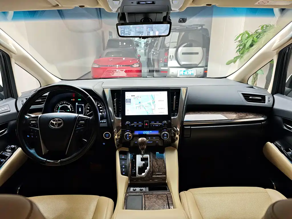 Toyota Alphard 2021 2.5L Luxury