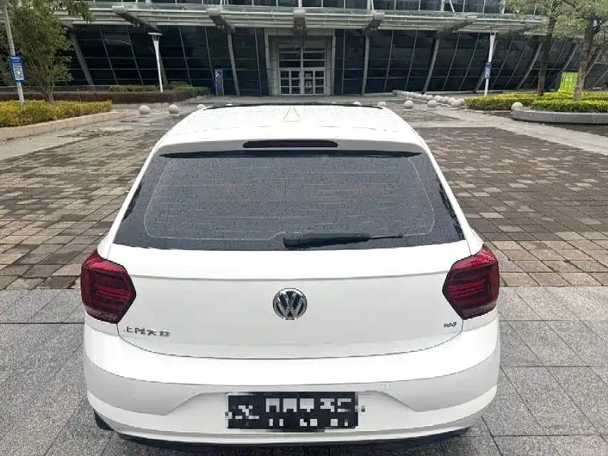 Volkswagen Polo 2021 Plus 1.5L AT