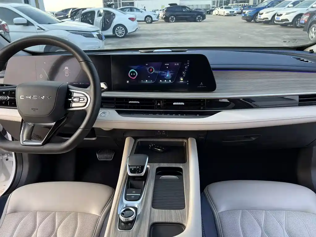 Chery Arrizo 8 — миниатюра 10