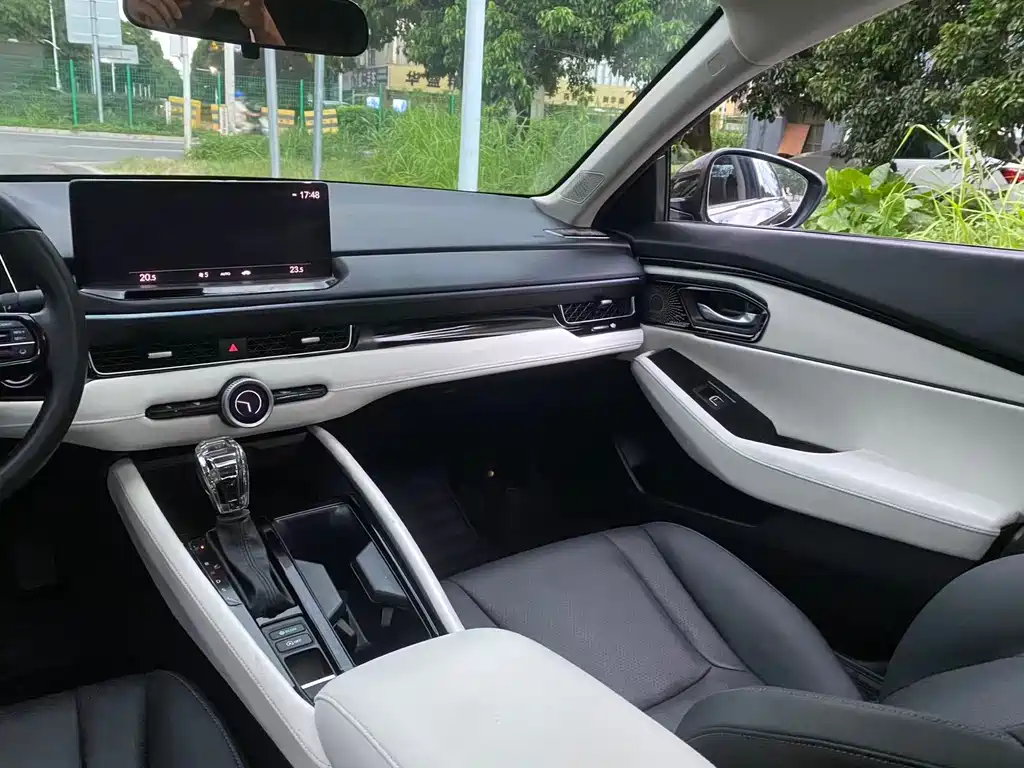 Honda Inspire — миниатюра 18