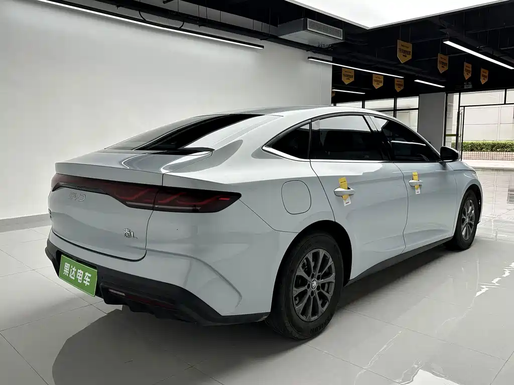 BYD Qin L — миниатюра 4