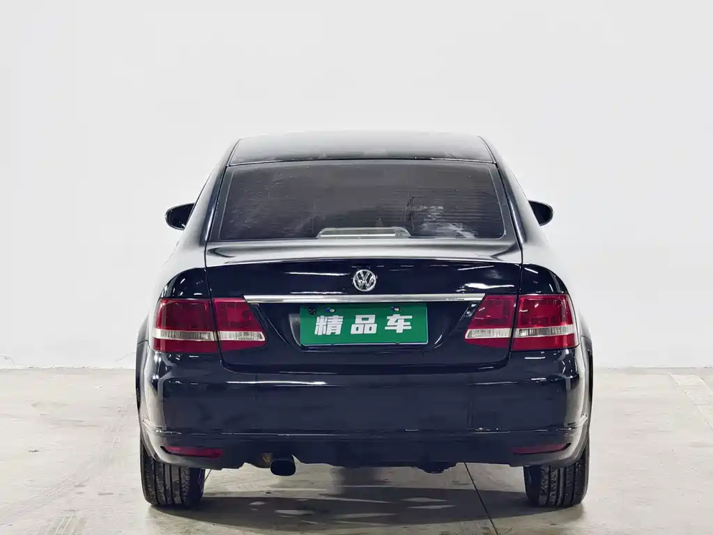 Volkswagen Passat Lingyu — миниатюра 5