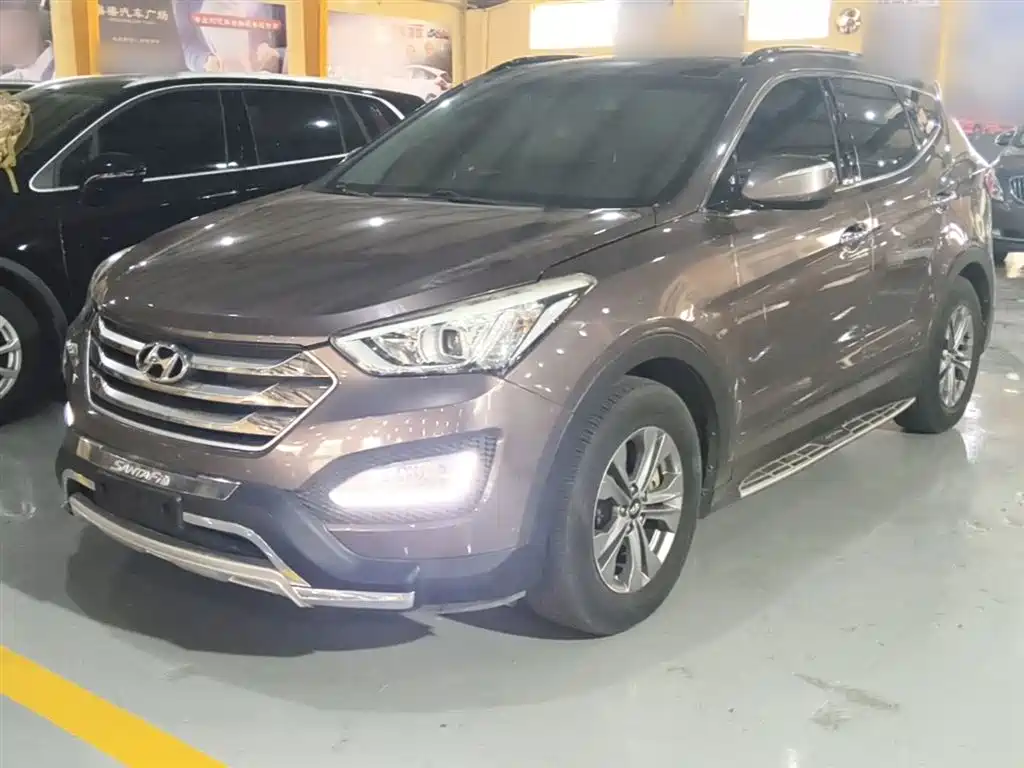 Hyundai Santa Fe 2016
