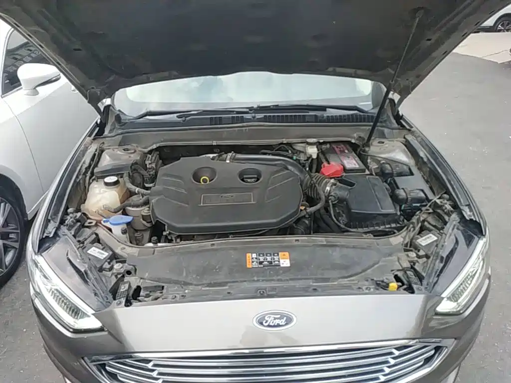 Ford Mondeo — миниатюра 20