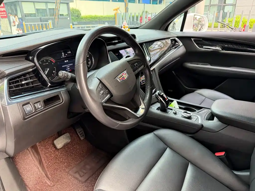 Cadillac XT6 28T 6-seat Luxury Type, фото 7