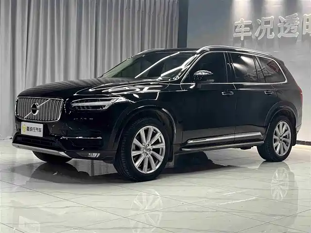 VOLVO  XC90 2019