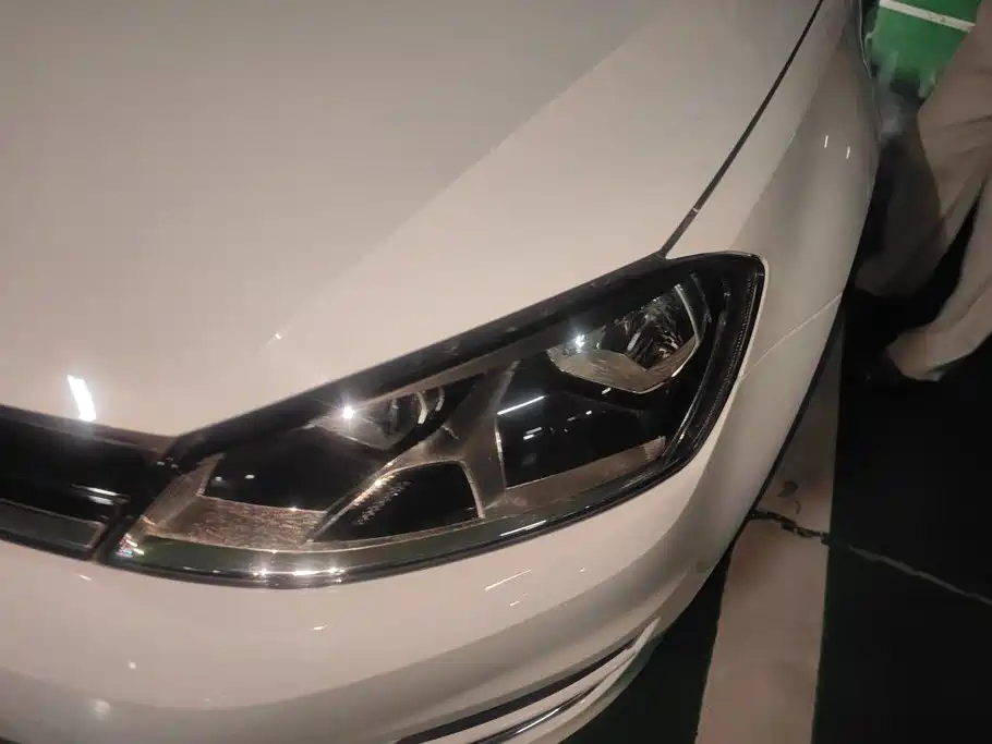 Volkswagen Golf — миниатюра 5