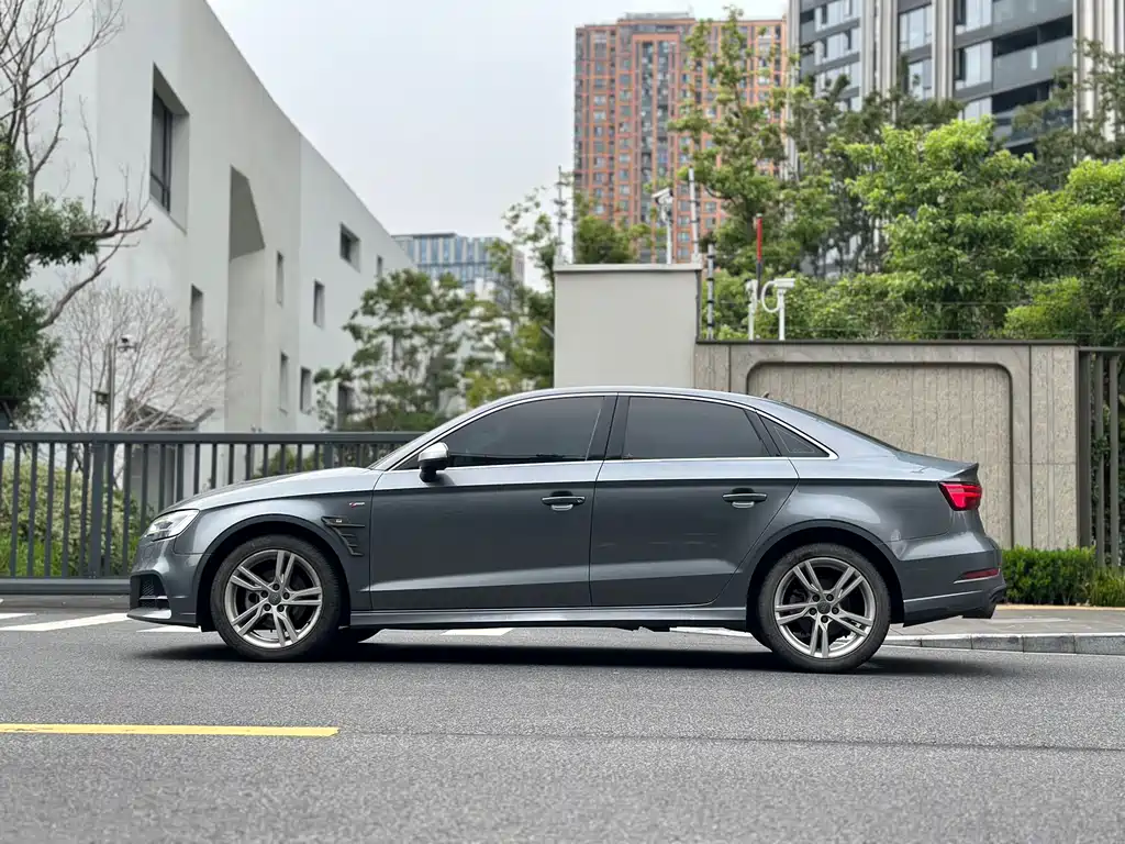 Audi A3 — миниатюра 8