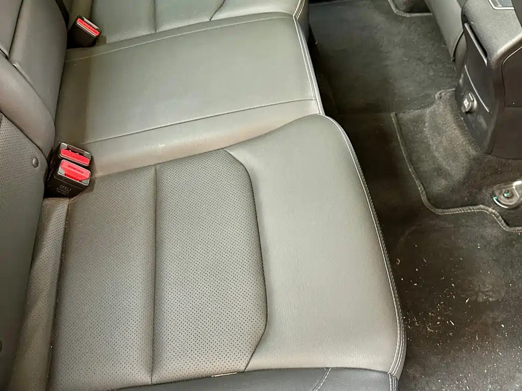 Geely Emgrand — миниатюра 40
