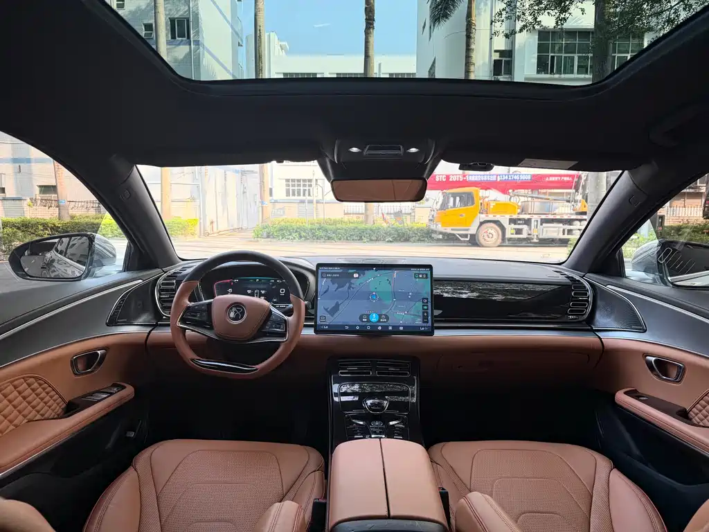 BYD Han — миниатюра 15