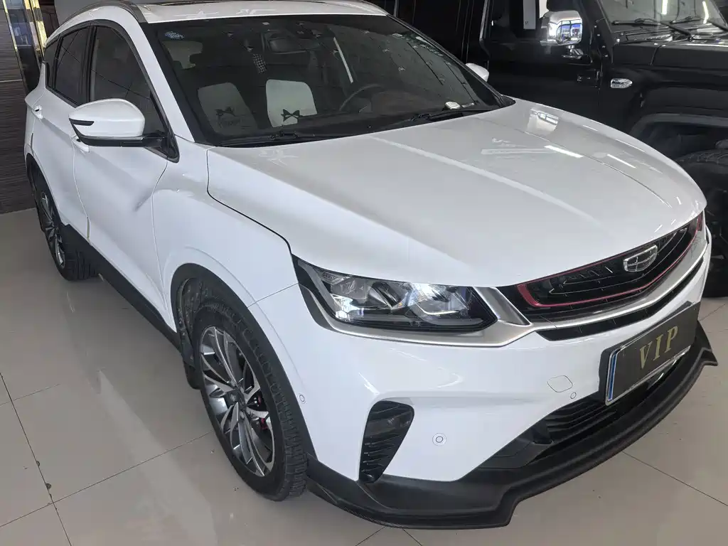 Geely Binyue — миниатюра 3