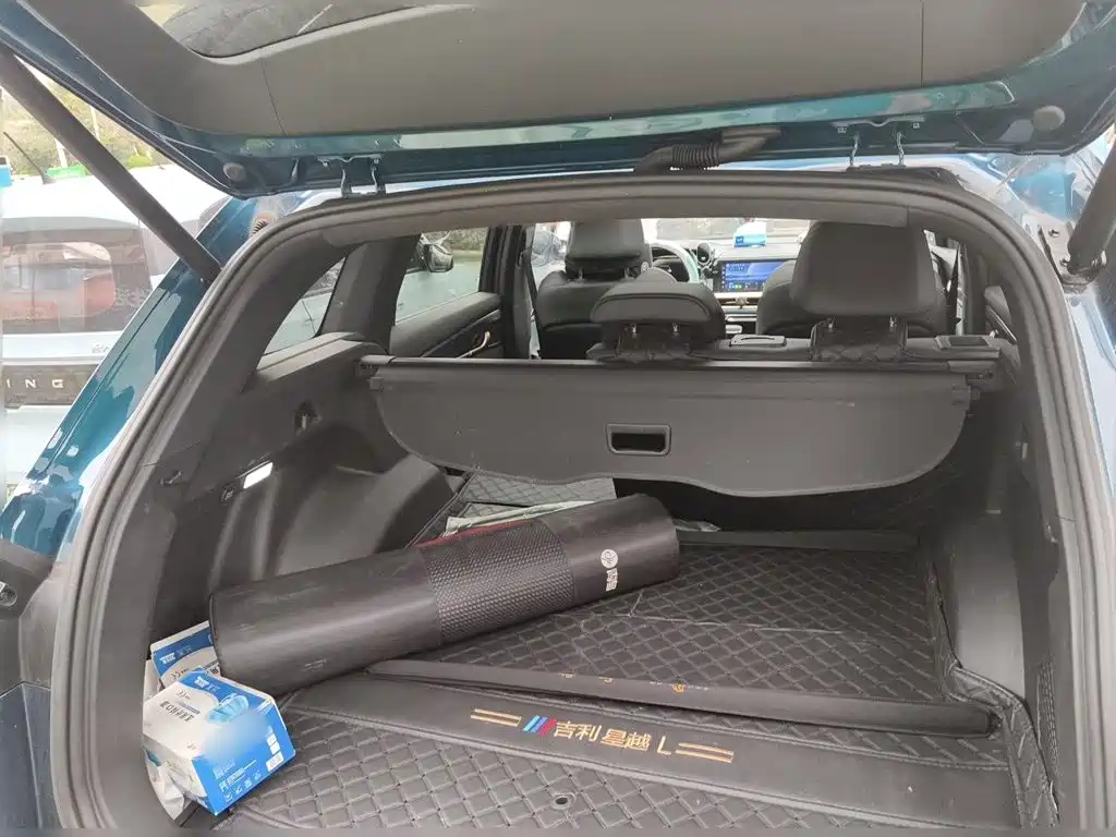 Geely Xingyue L — миниатюра 16